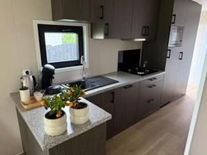 Nieuw! Modern vakantiehuis aan de Waddenzee