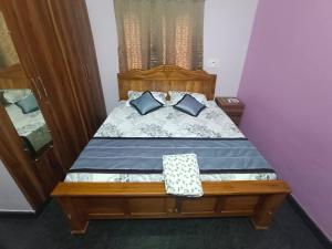 Christmas Rajan Home Stay