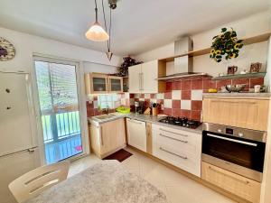Appartements Bienvenue a Tamaris, dans ce magnifique appartement vue mer ! : photos des chambres