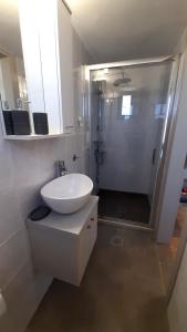 Mandoras Sea View Apartment