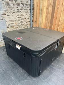 maison bord de Rance et jacuzzi