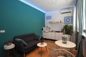 B center Suite for Peaceful Retreat