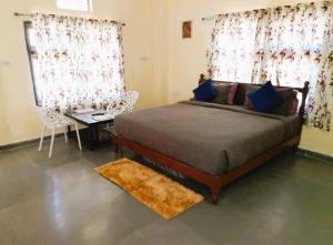 Hotel The Udaipur Luxurious Villa Udaipur With Swimming Facility