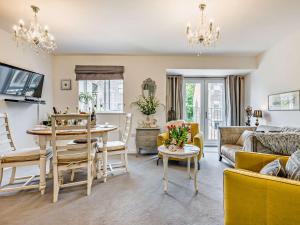 2 Bed in Charlestown 50111