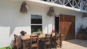 Stunning Private 8 sleeper Villa with private plunge Pool, Wi-Fi, AC TV 90m Paje Beach Zanzibar