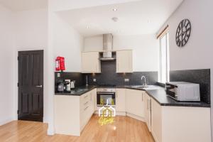 Dee Retreat 4 - SJA Stays - 1 Bed Apartment