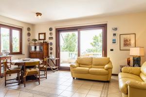 GuestHost - Seaview Apartment Alghero