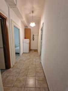 House in the city center-Casa nel centro della città