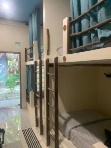 Anjani Surf & Yoga Hostel