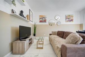 Seaview 3BR Penthouse Escape with Terrace Views by 360 Estates