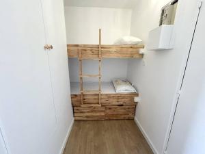 AS24986-Studio cabine direct sur Plage, Vue Mer, Parking