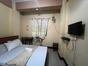 OYO 1151 AAM Transient and Guesthouse