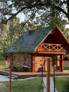 Poleskie zacisze, domek czapla na wyłączność, kominek, balia,sauna