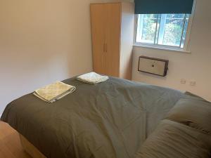 2 bed flat - TW7 4NH