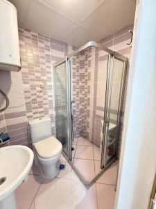 Seaview 2BR 2BA Apartment in Antalya Lara Cliffs