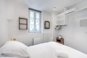 Trendy Paris Flat 2 BedRoom with Rooftop views
