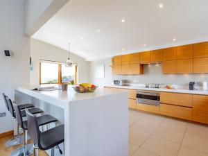 5 Bed in Ilfracombe 58766