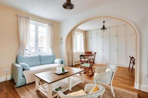 Vue mer, 150 m de la plage, hyper centre