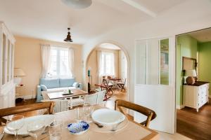 Vue mer, 150 m de la plage, hyper centre