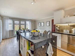 4 Bed in Crosby-on-Eden 94398