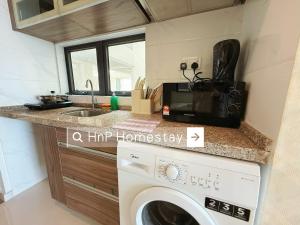 StarviewBay Forest City 2B1R Cozy Condo