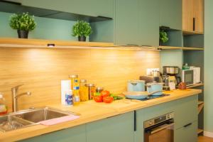 Parking gratuit à 3 min à pied, Clim, Laverie, Fibre, proche de Rousset, zone dactivités et domaines pour Mariages