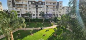 شقة مفروشة للايجار بمدينتى