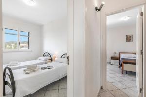 Porto Relax Apartments With Sea View