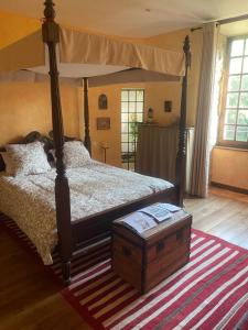 B&B / Chambres d'hotes Le Chateau de Sorgues : photos des chambres