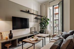 Warhol - 2 bedrooms and balcony in Sant Gervasy