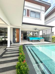 Zensiri Stylish Brand New Pool Villa