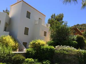 Xenon Estate Spetses Greece