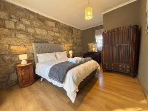 Heartstones Rest House