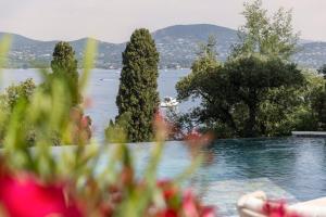 Tinah Saint-Tropez