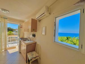 Studio Apartment with Sea View