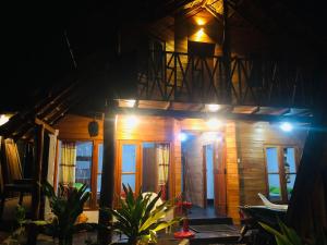 Tiki Villa Nilaveli - Hotely, Trincomalee