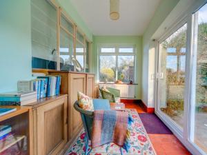 3 Bed in Totland Bay IC110