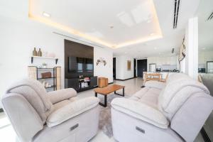 Holiday apartment at Palms, 100 meters to beach