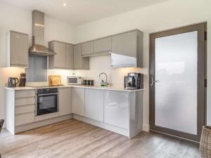 2 Bed in East Bergholt 82397