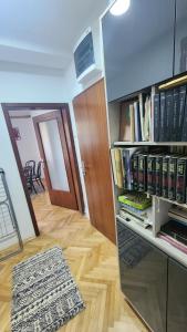 Mishe Apartments
