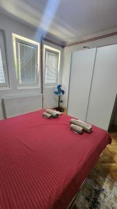 Mishe Apartments