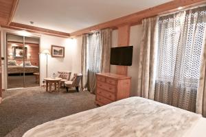 Hotels Hotel Tsanteleina : Chambre Double Supérieure - Vue sur Village