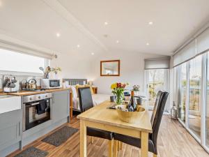 1 Bed in Dalry 91417