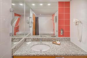 Double Room with Balcony - Top Floor room in Lotus Therme Hotel & Spa