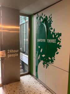 Rooftop in Psyrri- 360 Athens view