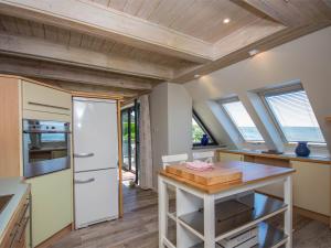 3 Bed in Worth Matravers DC063