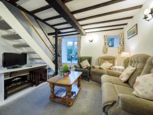 2 Bed in Ashford in the Water PK932