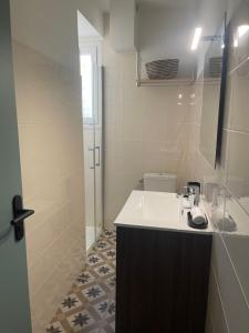 Appartements L-Instant Cocon - by PRIM0 C0NCIERGERIE : photos des chambres