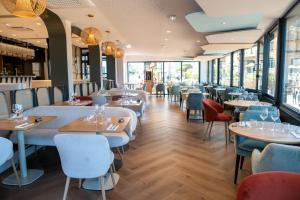 Hotels Logis Hotel Saint Guirec Et De La Plage : photos des chambres