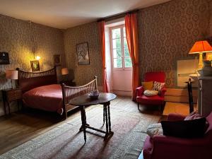 Villas Villa historique a Berrias-et-Casteljau, 350 m² avec piscine privee : photos des chambres